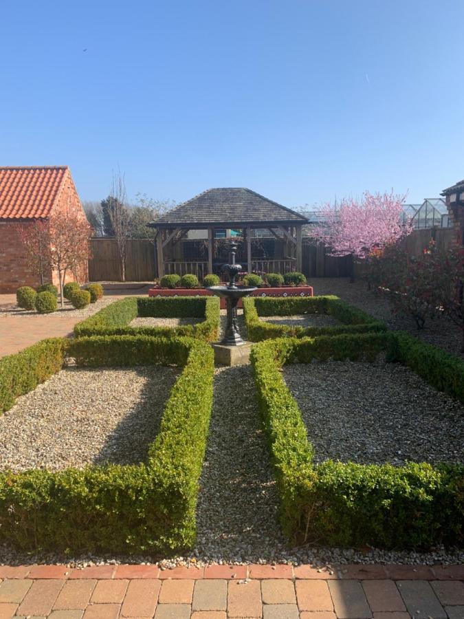 Meals Farm Holiday Cottages - The Stables North Somercotes Ngoại thất bức ảnh